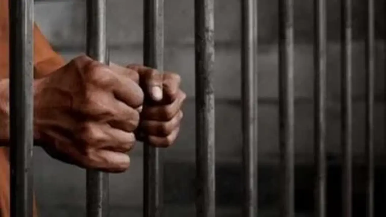 الكرة الطائرة تواجه تداعيات اتهام مدرب بالاعتداء على لاعبة داخل الفريق